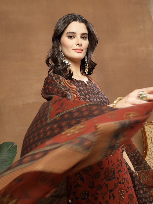 Kimayra Cotton Calf Length Printed 3/4 Sleeve Round Neck Straight Kurta Suit Set