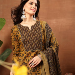Kimayra Cotton Calf Length Printed 3/4 Sleeve Round Neck Straight Kurta Suit Set