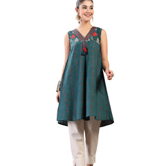 Kimayra Rayon Calf Length Solid Sleeveless V Neck A Line Kurta