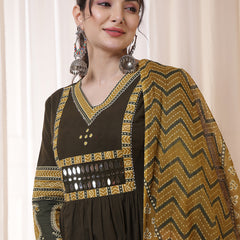 Kimayra Rayon Calf Length Solid 3/4 Sleeves V Neck Flared Kurta Suit Set