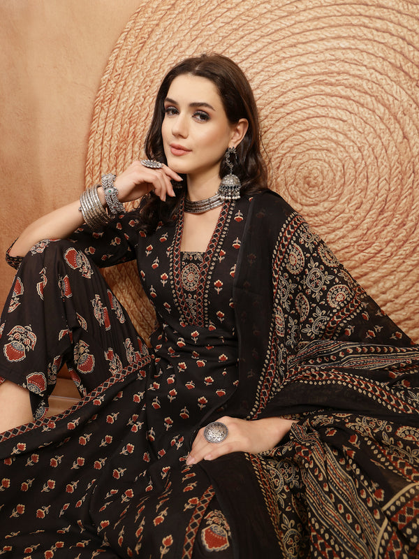 Kimayra Cotton Calf Length Printed 3/4 Sleeve V-Neck A-Line Kurta Suit Set