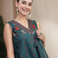 Kimayra Rayon Calf Length Solid Sleeveless V Neck A Line Kurta