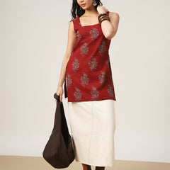 Kimayra Cotton Hip Length Printed Sleeveless Square Neck Straight Top