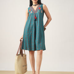 Kimayra Cotton Mid Length Printed Sleeveless V-Neck Flared Dress