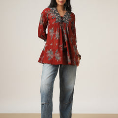 Kimayra Cotton Hip Length Printed 3/4 Sleeve V-Neck Flared Top