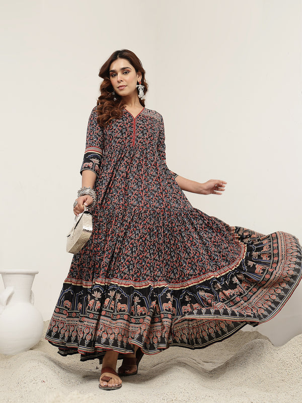 Kimayra Cotton Calf Length Printed 3/4 Sleeves V-Neck Anarkali Kurta