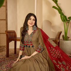 Kimayra Rayon Calf Length Solid 3/4 Sleeve V-Neck Flared Kurta Suit Set