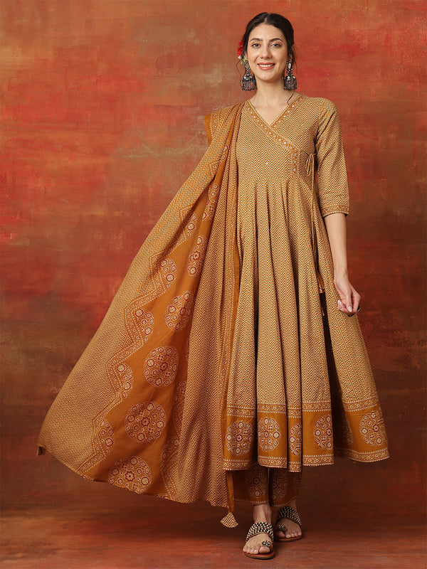 Kimayra Cotton Calf Length Printed 3/4 Sleeves V-Neck Anarkali Kurta Suit Set