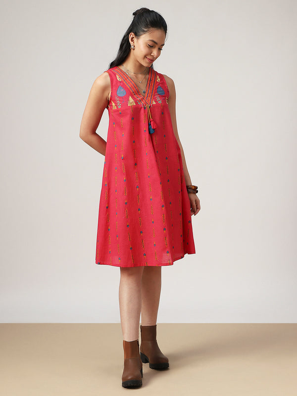 Kimayra Cotton Mid Length Printed Sleeveless V-Neck Flared Dress