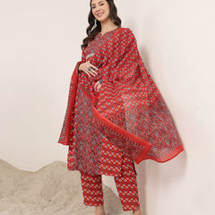 Kimayra Rayon Calf Length Printed 3/4 Sleeve Round Neck Straight Kurta Suit Set