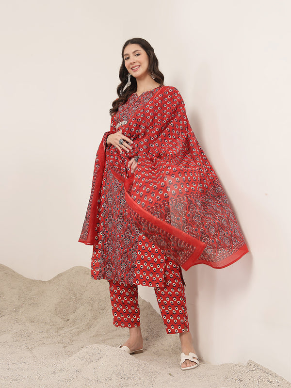 Kimayra Rayon Calf Length Printed 3/4 Sleeve Round Neck Straight Kurta Suit Set