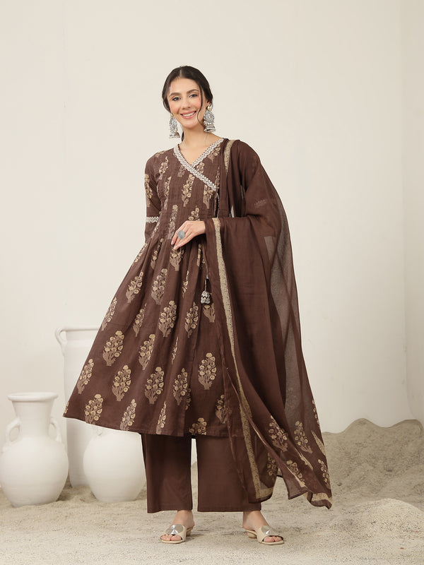 Kimayra Cotton Calf Length Printed 3/4 Sleeve V-Neck Flared Kurta Suit Set