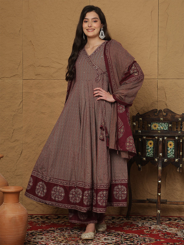 Kimayra Cotton Calf Length Printed 3/4 Sleeves V-Neck Anarkali Kurta Suit Set