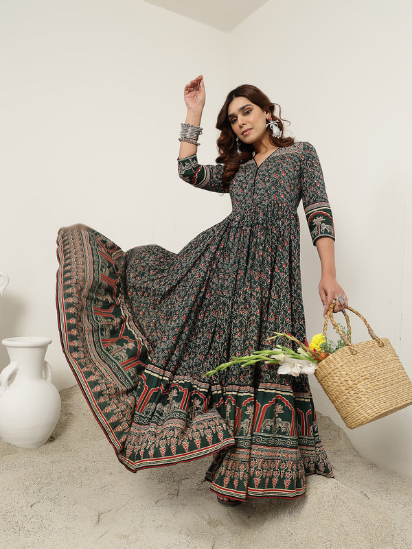 Kimayra Cotton Calf Length Printed 3/4 Sleeves V-Neck Anarkali Kurta