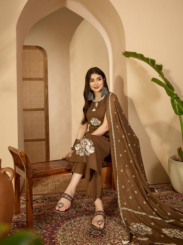 Kimayra Cotton Calf Length Printed Sleeveless Round Neck Straight Kurta Suit Set
