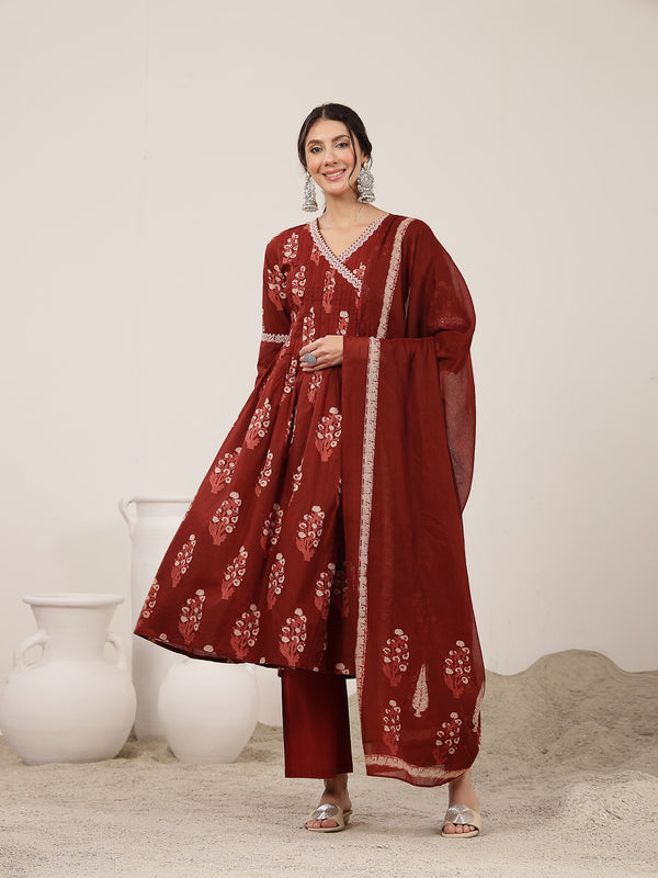 Kimayra Cotton Calf Length Printed 3/4 Sleeve V-Neck Flared Kurta Suit Set