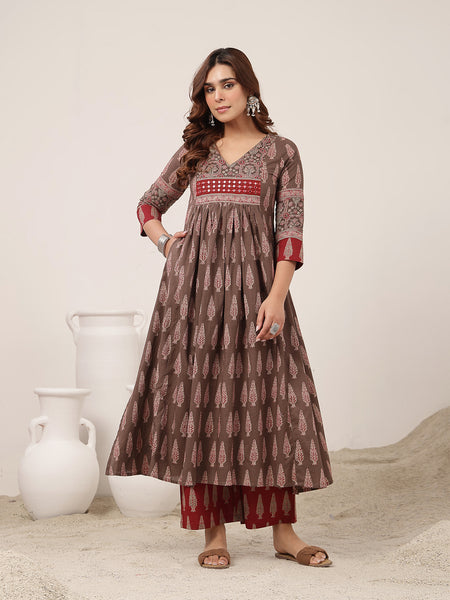 Kimayra Cotton Calf Length Printed 3/4 Sleeve V-Neck Flared Kurta Suit Set