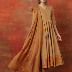Kimayra Cotton Calf Length Printed 3/4 Sleeves V-Neck Anarkali Kurta Suit Set