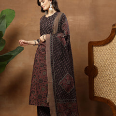 Kimayra Cotton Calf Length Printed 3/4 Sleeve Round Neck Straight Kurta Suit Set
