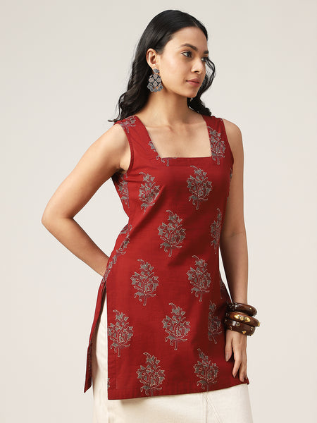 Kimayra Cotton Hip Length Printed Sleeveless Square Neck Straight Top