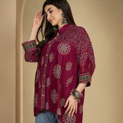Kimayra Rayon Hip Length Printed 3/4 Sleeve Shirt Collar Flared Top