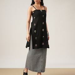 Kimayra Cotton Mid Length Printed Sleeveless Square Neck Straight Kurta