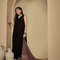 Kimayra Rayon Calf Length Solid Sleeveless V-Neck Flared Kurta Suit Set