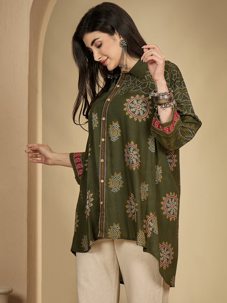 Kimayra Rayon Hip Length Printed 3/4 Sleeve Shirt Collar Flared Top