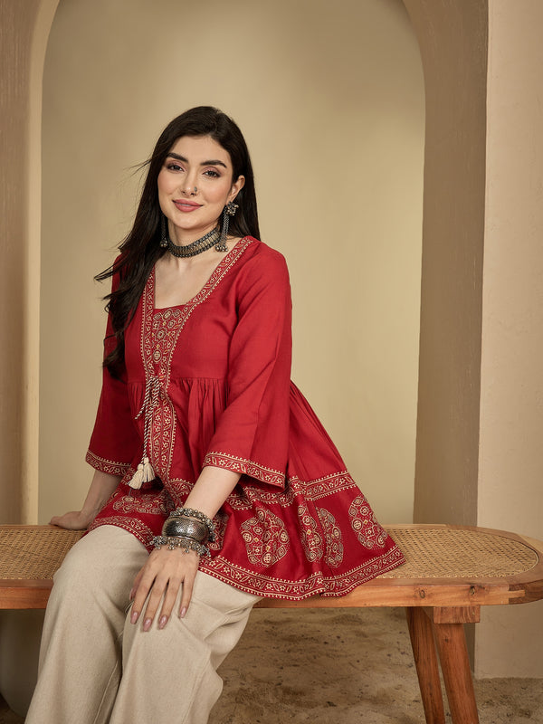 Kimayra Rayon Hip Length Printed 3/4 Sleeve Square Flared Top