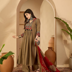 Kimayra Rayon Calf Length Solid 3/4 Sleeve V-Neck Flared Kurta Suit Set