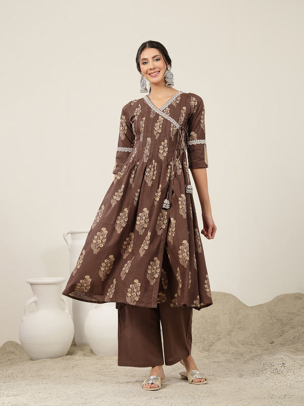 Kimayra Cotton Calf Length Printed 3/4 Sleeve V-Neck Flared Kurta Suit Set