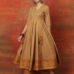 Kimayra Cotton Calf Length Printed 3/4 Sleeves V-Neck Anarkali Kurta Suit Set