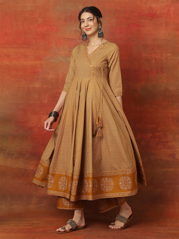 Kimayra Cotton Calf Length Printed 3/4 Sleeves V-Neck Anarkali Kurta Suit Set