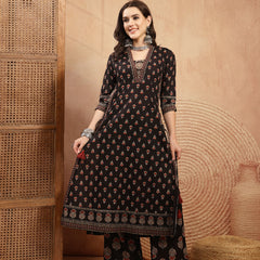 Kimayra Cotton Calf Length Printed 3/4 Sleeve V-Neck A-Line Kurta Suit Set