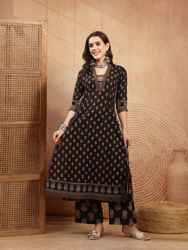 Kimayra Cotton Calf Length Printed 3/4 Sleeve V-Neck A-Line Kurta Suit Set