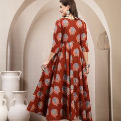 Kimayra Cotton Calf Length Printed 3/4 Sleeve V-Neck Flared Kurta