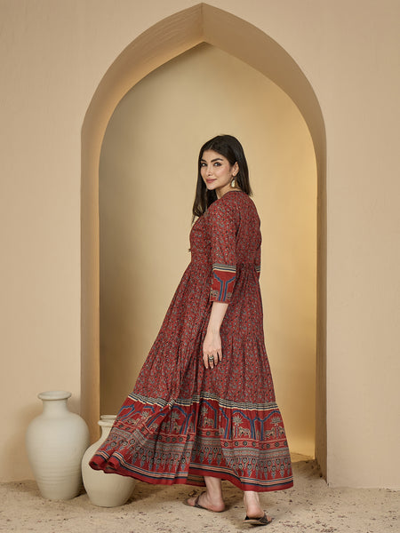 Kimayra Cotton Calf Length Printed 3/4 Sleeves V-Neck Anarkali Kurta