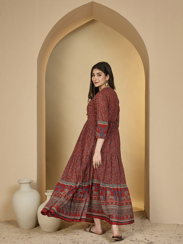 Kimayra Cotton Calf Length Printed 3/4 Sleeves V-Neck Anarkali Kurta