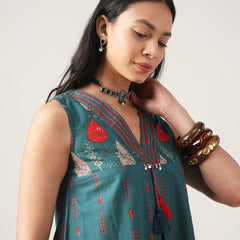 Kimayra Cotton Mid Length Printed Sleeveless V-Neck Flared Dress