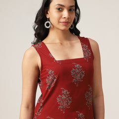Kimayra Cotton Hip Length Printed Sleeveless Square Neck Straight Top