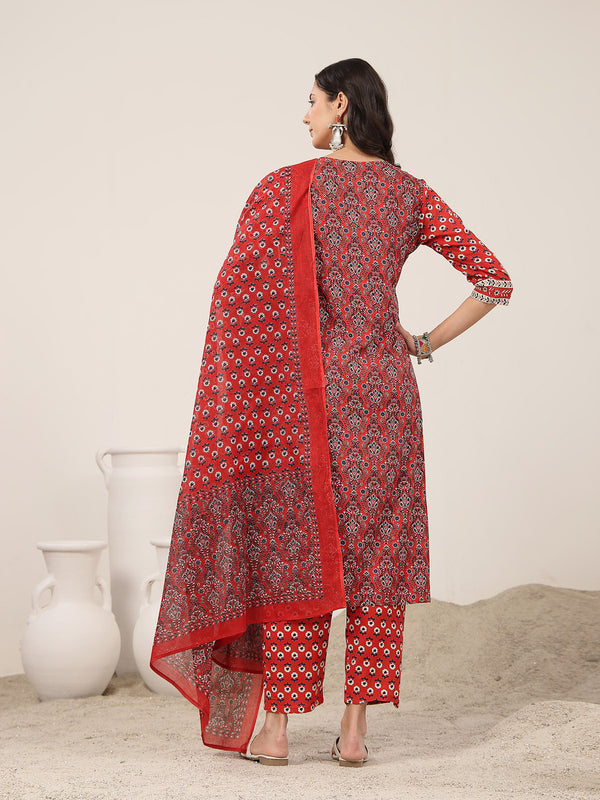 Kimayra Rayon Calf Length Printed 3/4 Sleeve Round Neck Straight Kurta Suit Set