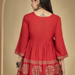 Kimayra Rayon Hip Length Printed 3/4 Sleeve Square Flared Top
