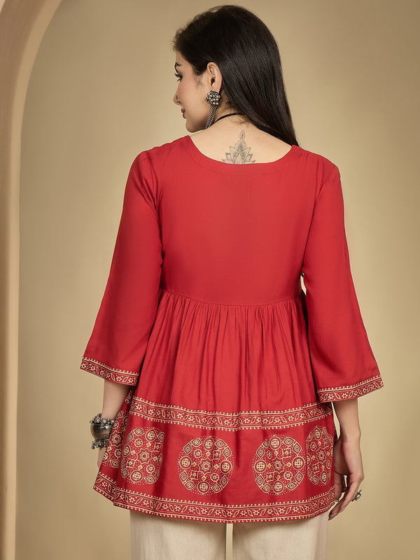 Kimayra Rayon Hip Length Printed 3/4 Sleeve Square Flared Top