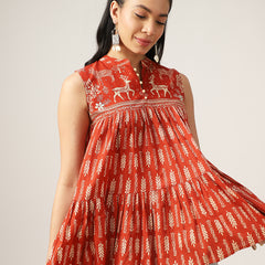 Kimayra Cotton Hip Length Printed Sleeveless Mandarin Collar Flared Top