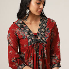 Kimayra Cotton Hip Length Printed 3/4 Sleeve V-Neck Flared Top