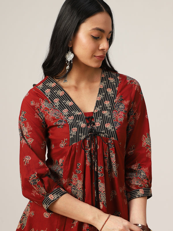 Kimayra Cotton Hip Length Printed 3/4 Sleeve V-Neck Flared Top