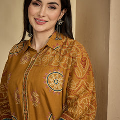 Kimayra Rayon Hip Length Printed 3/4 Sleeve Shirt Collar Flared Top