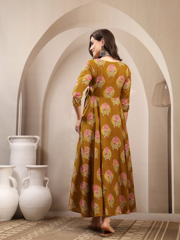 Kimayra Cotton Calf Length Printed 3/4 Sleeve V-Neck Flared Kurta