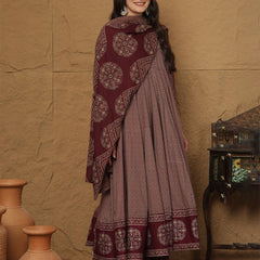 Kimayra Cotton Calf Length Printed 3/4 Sleeves V-Neck Anarkali Kurta Suit Set