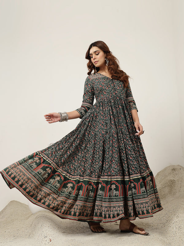 Kimayra Cotton Calf Length Printed 3/4 Sleeves V-Neck Anarkali Kurta